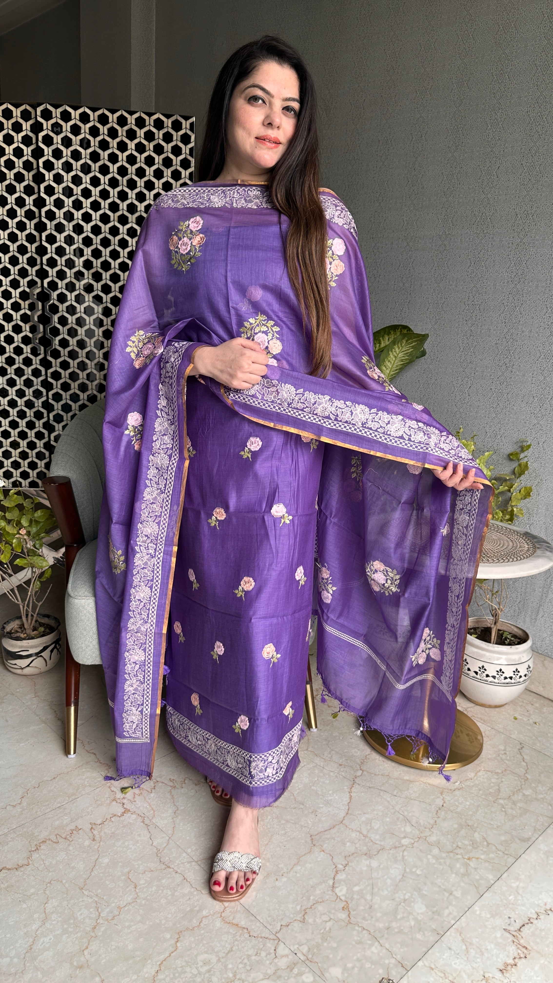 Pure mul chanderi silk suit with floral thread embroidery